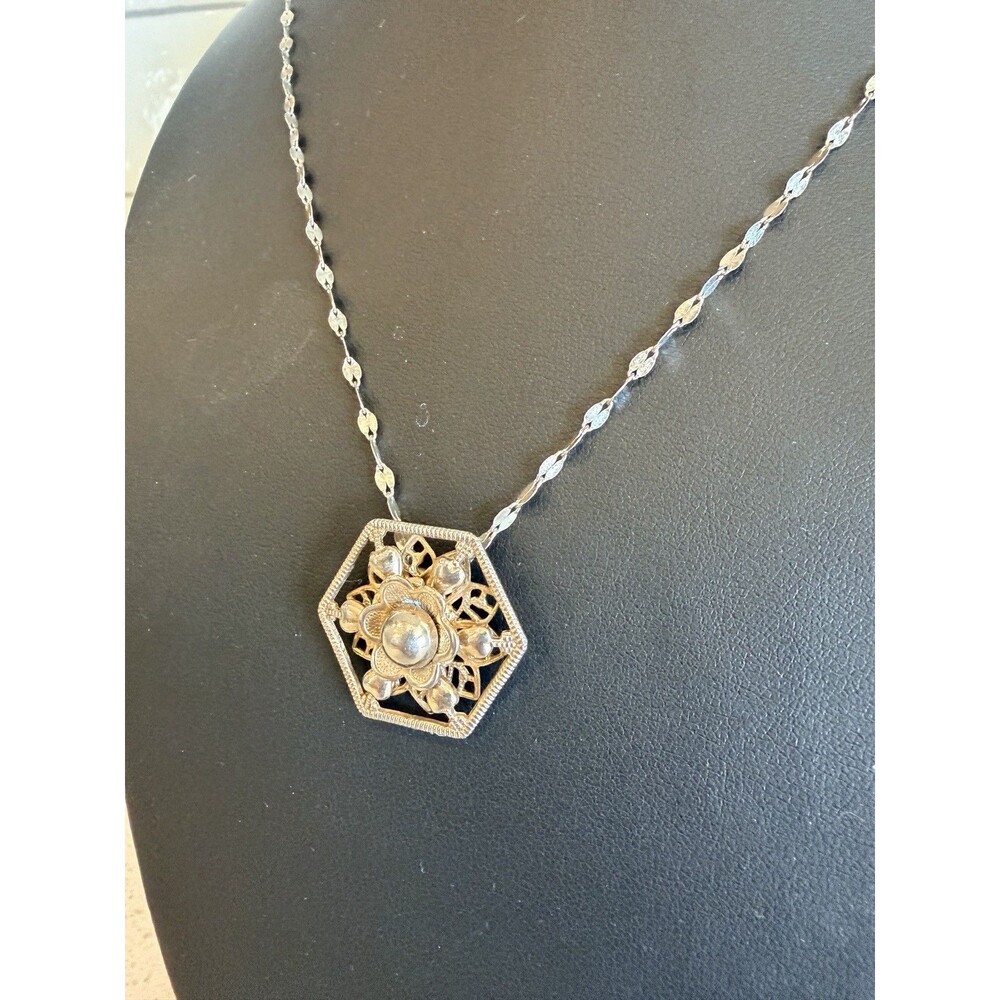 Vintage Sterling Silver Handmade Artisan Style Hexagon Filigree Pendant Necklace - Picture 3 of 8